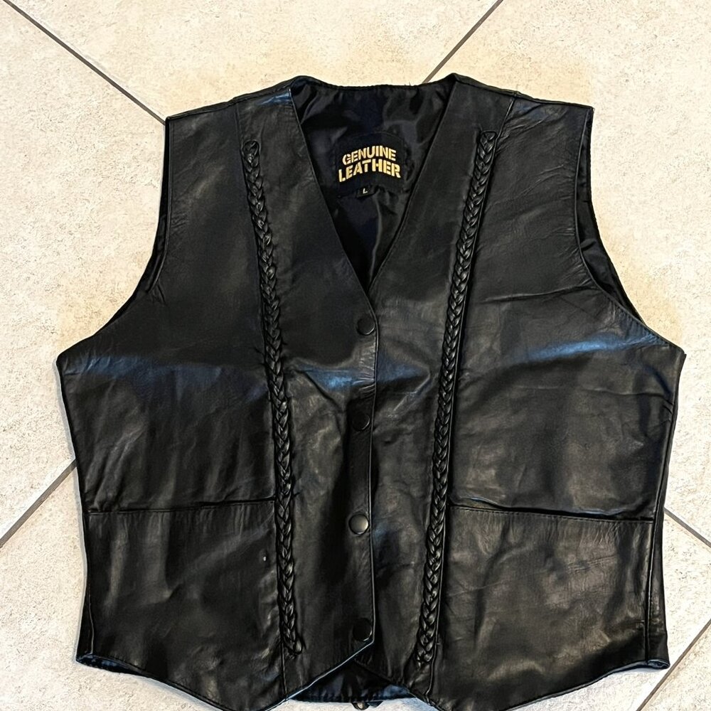 Ladies Leather vest with Braid trim